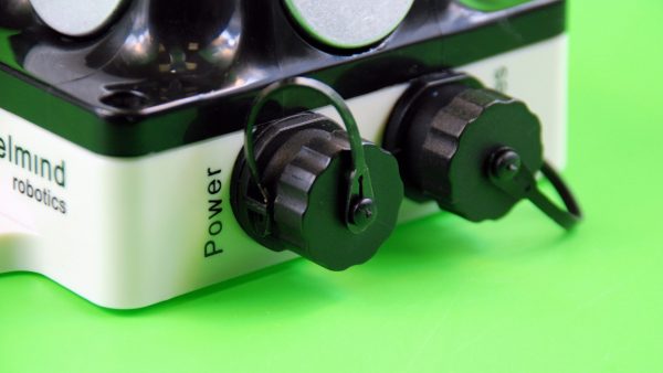 Industrial Super-Beacon for accurate indoor positioning system - IP67 protected - industrial connectors