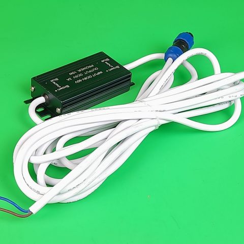 DC-DC converter. Input: +8-50V. Output: +5V & 2A