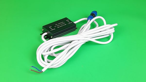 DC-DC converter. Input: +8-50V. Output: +5V & 2A